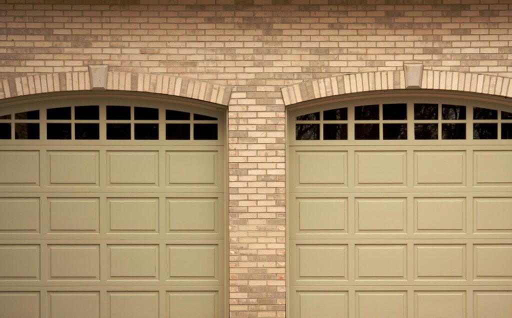 garage door with springs